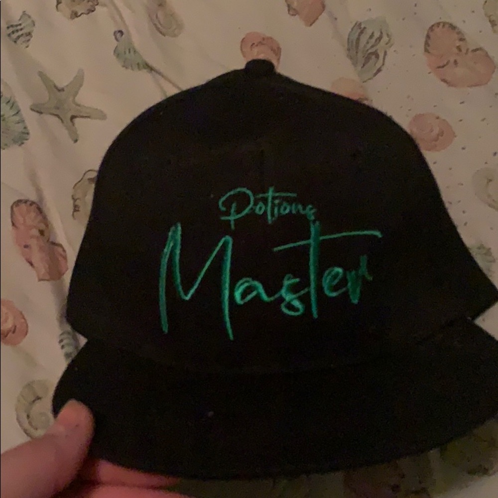 Potion master hat